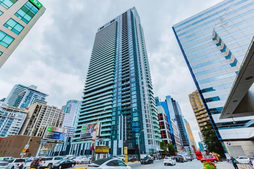 토론토 Loft - Entertainment & Financial District 아파트 외부 사진