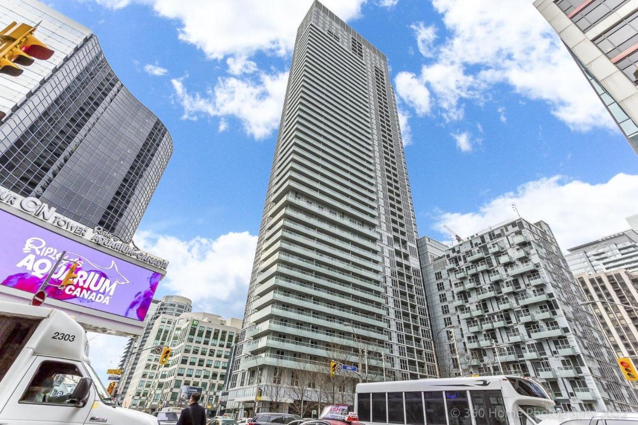 토론토 Loft - Entertainment & Financial District 아파트 외부 사진